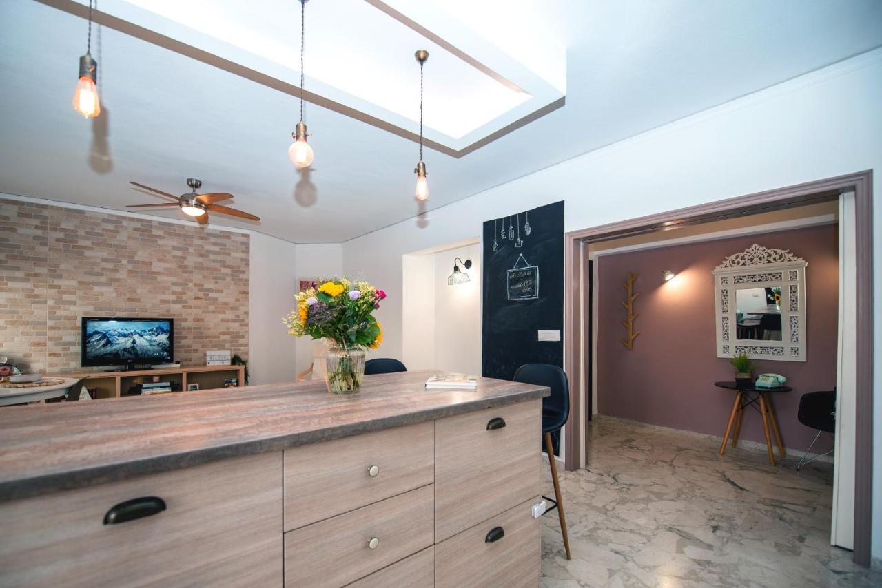Loft Style Apartment Near The Old Town Родос Экстерьер фото